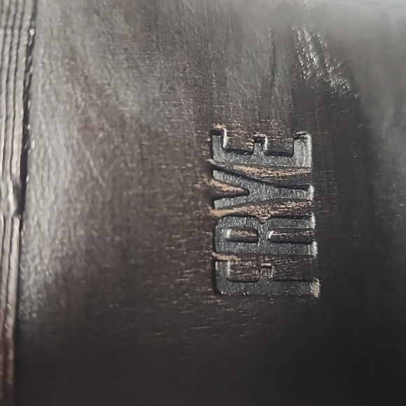 Frye Distressed Gorgeous Olive Suede Side Zip Ankle Quality Bootie Boots Size 8B - Picture 7 of 15